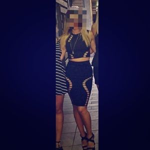 Two-Piece Crop Top Skirt Set Black Small